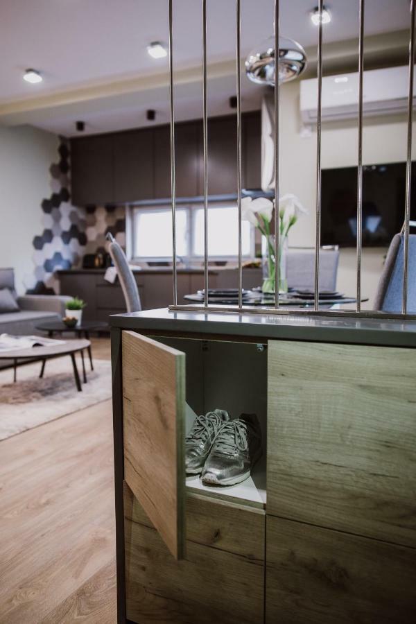 N95 Apartment บิโตลา ภายนอก รูปภาพ